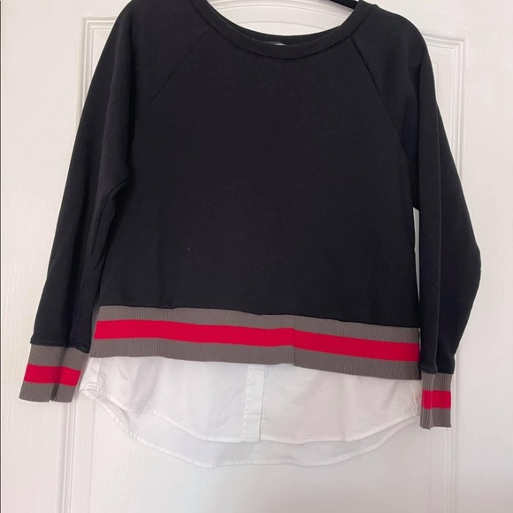 Stella & Dot 2 in 1 Pullover. - Picture 3 of 7